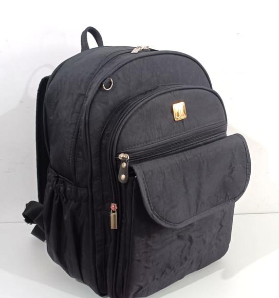 Mochila Universitária Nylon Amassado + Brinde Estojo Triplo