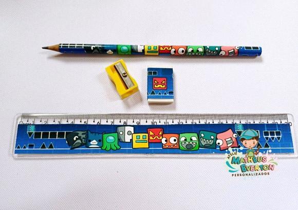 30 Kits Lápis, Borracha, Régua e Apontador Geometry Dash