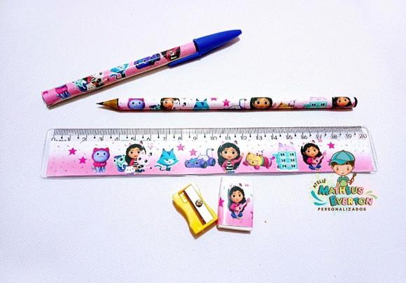 30 Super Kits Escolares Personalizados a Casa Mágica da Gabi