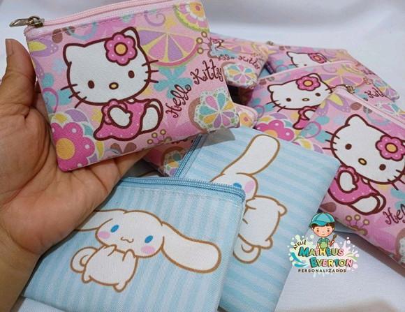 35 Porta Moedas Hello Kitty Tamanho: 10x12cm