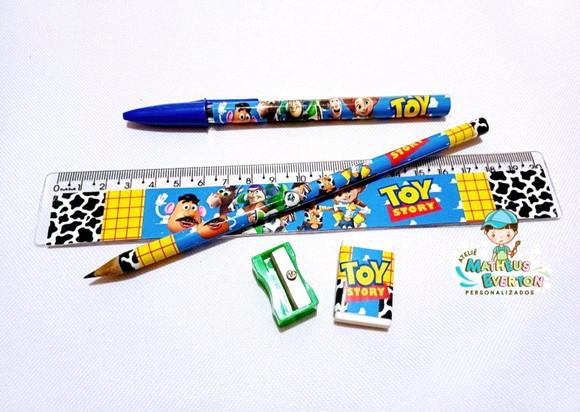 40 Super Kits Escolares Personalizados Toy Story