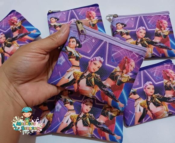 50 Porta Moedas Guerreiras do K-pop Tamanho: 10x12cm