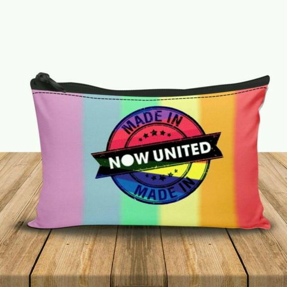 Necessaire Personalizada Now United