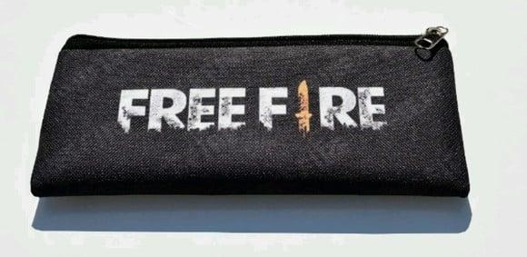 100 Necessaire Personalizada Free Fire 20x11 e 60 P Niquel