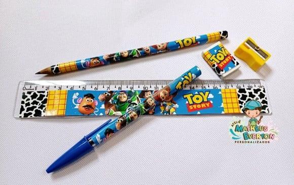 25 Super Kits Escolares Personalizados Toy Story