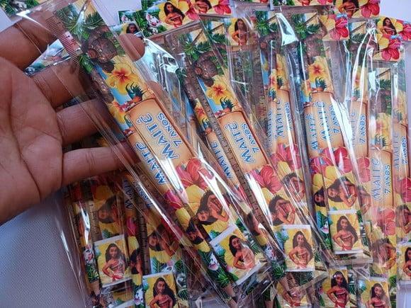 40 Kits Lápis, Régua e Borracha Moana