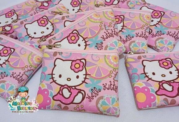 40 Porta Moedas Hello Kitty Tamanho: 10x12cm