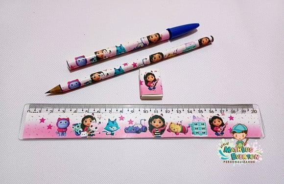 25 Kits Lápis, Caneta,regua e Borracha a Casa Mágica da Gabi