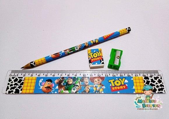 30 Kits Lápis, Borracha, Régua e Apontador Toy Story