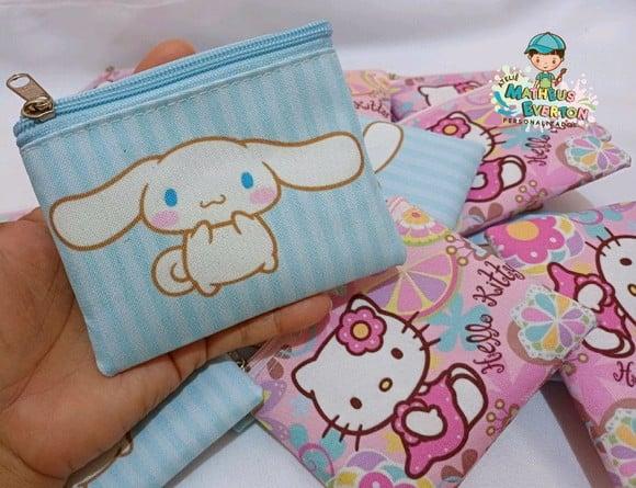 40 Porta Moedas Hello Kitty Tamanho: 10x12cm