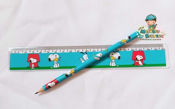 45 Kits Lápis e Régua Personalizado Snoopy
