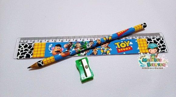 45 Kits Lápis, Régua e Apontador Toy Story