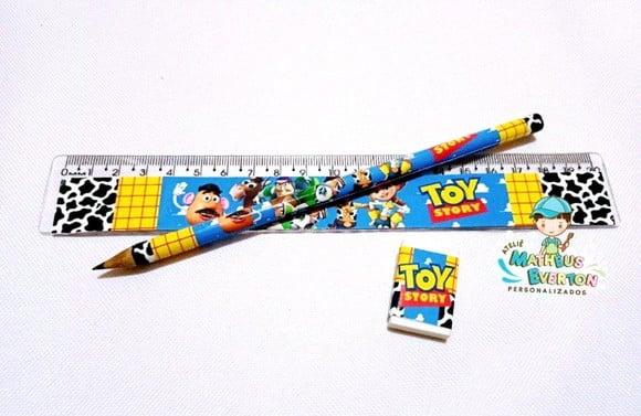 25 Kits Lápis, Régua e Borracha Toy Story