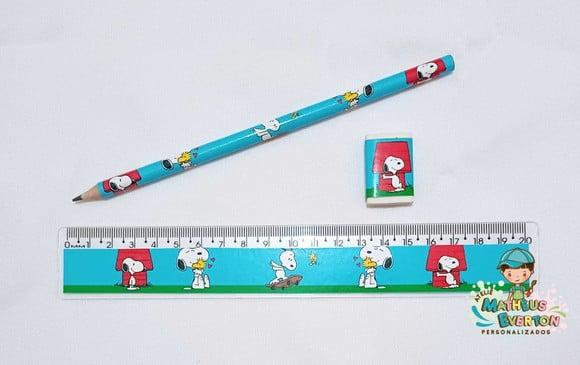 25 Lápis, 25 Réguas e 25 Borrachas Personalizados Snoopy