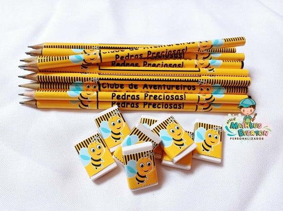 35 Kits Lápis e Borracha Personalizado Abelinha