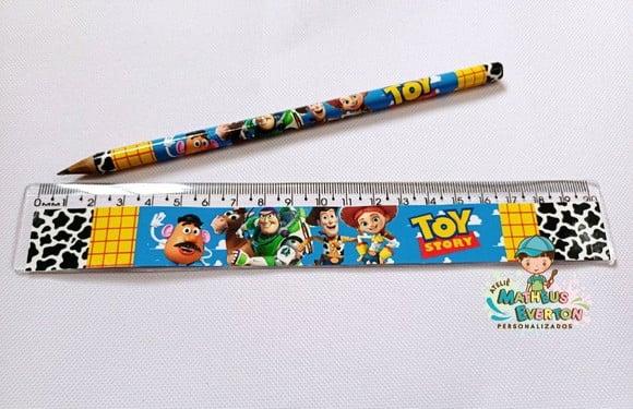 35 Kits Lápis e Régua Personalizado Toy Story