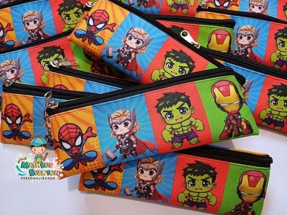 45 Estojos Slim Personalizado Heróis Tamanho 19x7cm