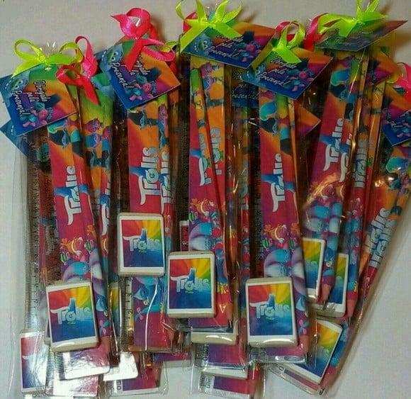 50 Kit Lapis e Regua Borracha Personalizado Trolls