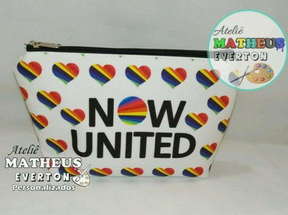 Necessaire Personalizada Now United