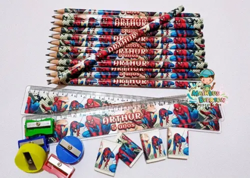25 Kits Lápis, Borracha, Régua e Apontador Homem Aranha