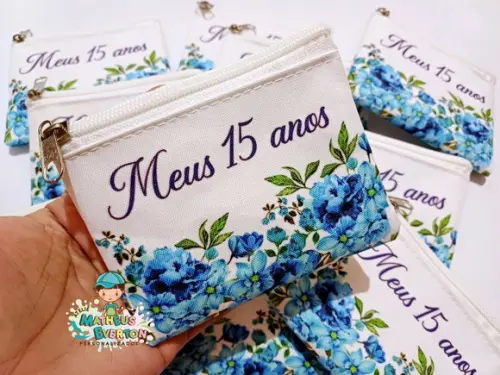 25 Porta Moedas Flores 15 Anos Tamanho: 10x12cm