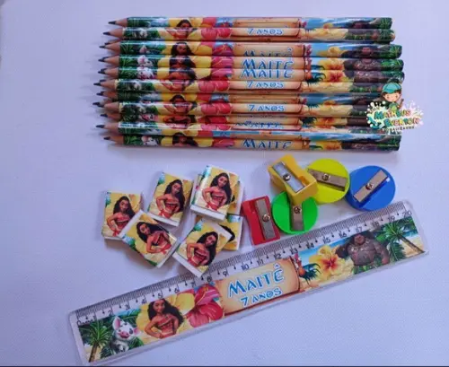 35 Kits Lápis, Borracha, Régua e Apontador Moana