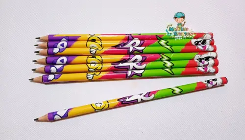 35 Lapis Personalizado Emily Vick