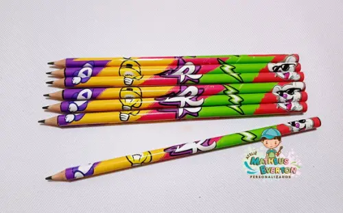 40 Lapis Personalizado Emily Vick