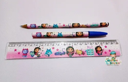 45 Kits Lápis, Caneta e Regua a Casa Mágica da Gabi