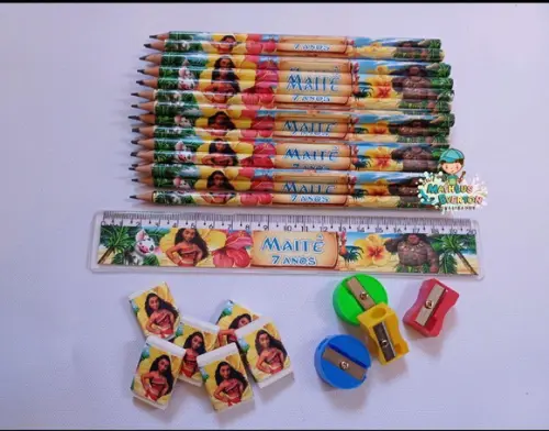 50 Kits Lápis, Borracha, Régua e Apontador Moana