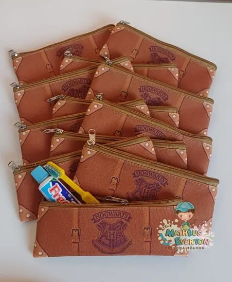 Estojo Slim Porta Higiene Bucal Harry Potter Tam: 19x7