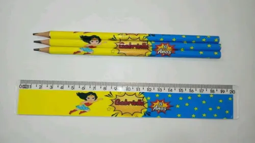 Kit Lápis E Régua Personalizado Mulher Maravilha