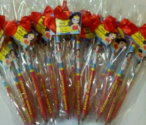 Lápis Personalizado Mulher Maravilha