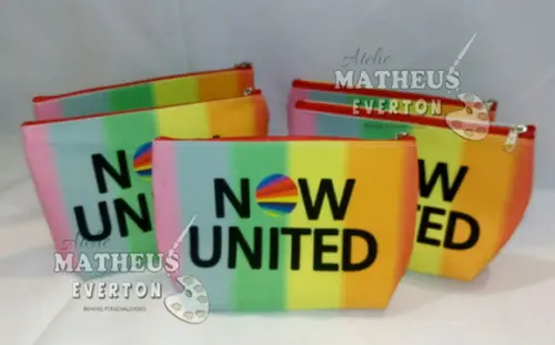 Necessaire Personalizada Now United