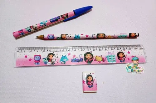 25 Kits Lápis, Caneta,regua e Borracha a Casa Mágica da Gabi
