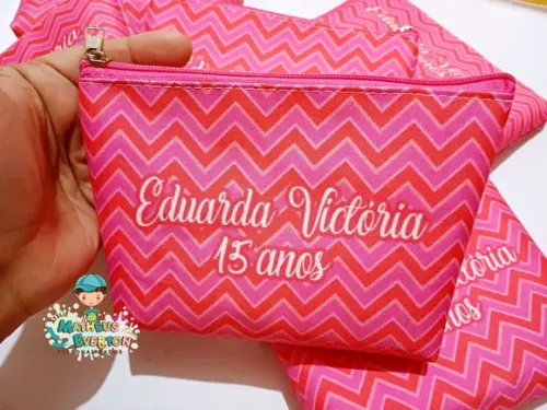 25 Necessaire Personalizada 15 Anos (fazemos Todos os Temas)