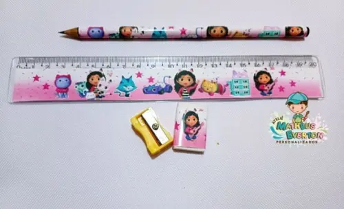 40 Kits Lápis, Borracha, Régua e Apontador a Casa Mágica da