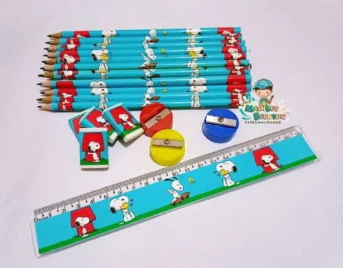 40 Kits Lápis, Borracha, Régua e Apontador Snoopy