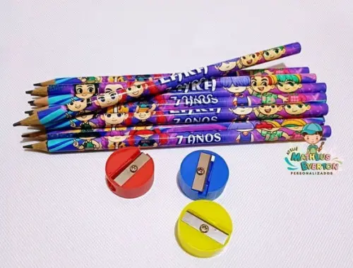 45 Kits Lápis e Apontador Personalizado Guerreiras de K-pop