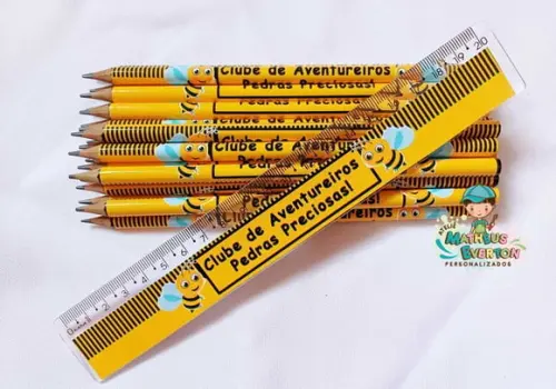 45 Kits Lápis e Régua Personalizado Abelinha