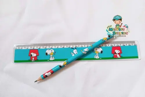 45 Kits Lápis e Régua Personalizado Snoopy