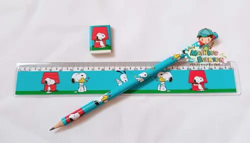 45 Kits Lápis, Régua e Borracha Personalizado Snoopy
