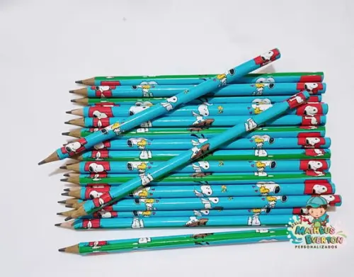 50 Lapis Personalizado Snoopy