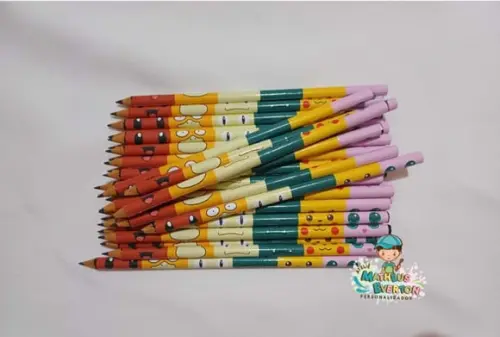 25 Lapis Personalizado Pokemom
