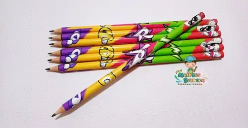 25 Lapis Personalizados Emily Vick