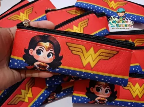 35 Estojos Slim Personalizado Mulher Maravilha Tam: 19x7cm