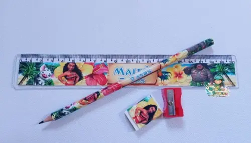35 Kits Lápis, Borracha, Régua e Apontador Moana