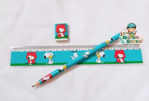 35 Kits Lápis, Régua e Borracha Personalizado Snoopy