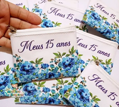40 Porta Moedas Flores 15 Anos Tamanho: 10x12cm