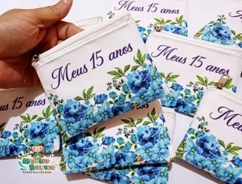 40 Porta Moedas Flores 15 Anos Tamanho: 10x12cm